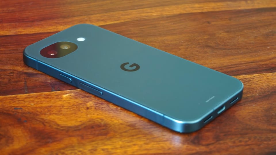 Google Pixel 10a Kamera Çıkıntısız Tasarımıyla Bütçe Segmentinde Fark Yaratıyor