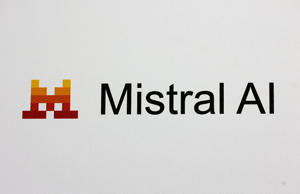 Mistral AI, Paris yakınlarındaki veri merkezine 830 milyon dolar borçla yatırım yaptı
