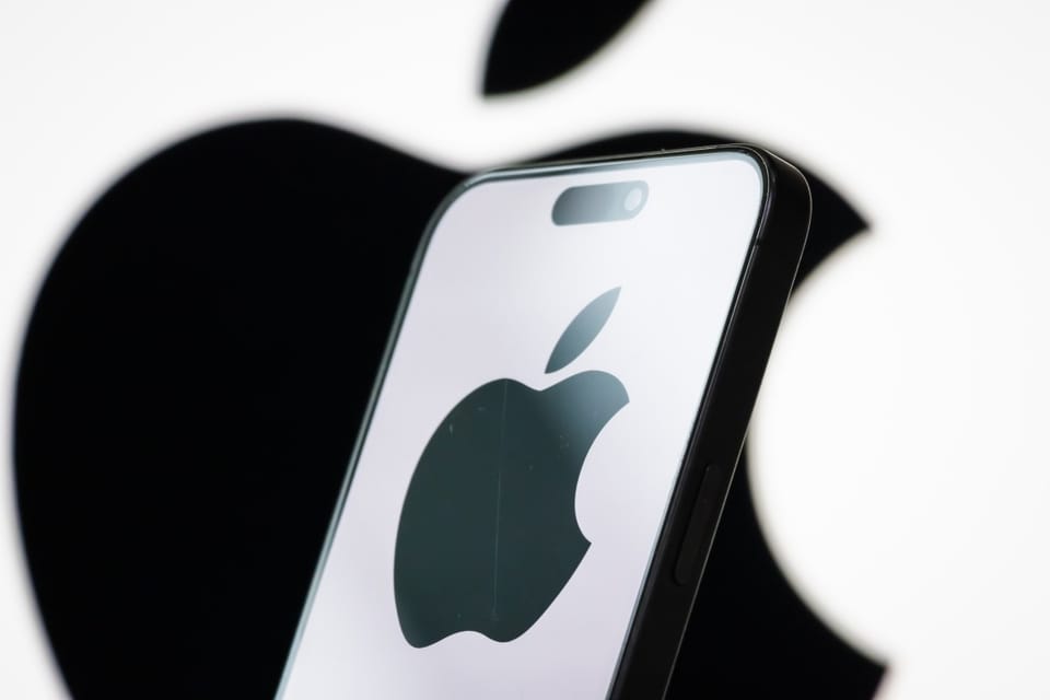 Apple’ın Katlanabilir iPhone’u Eylül’de Çıkabilir: Geliştirme Sürecinde Zorluklar