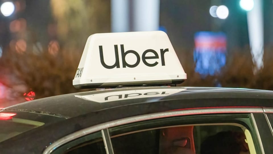 Uber, Kapıdan Kapıya İade Toplama Hizmetiyle ‘Her Şey Uygulaması’ Vizyonunu Genişletiyor