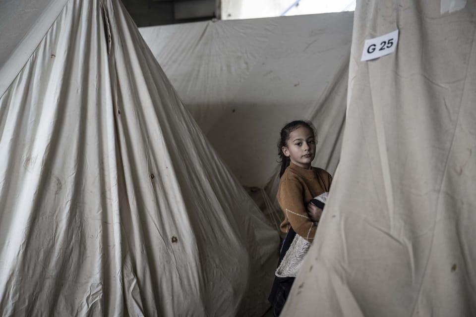 Libnan’da 1 Milyon Yerinden Edilen Kişi Dijital Cüzdanlarla Yardım Alıyor