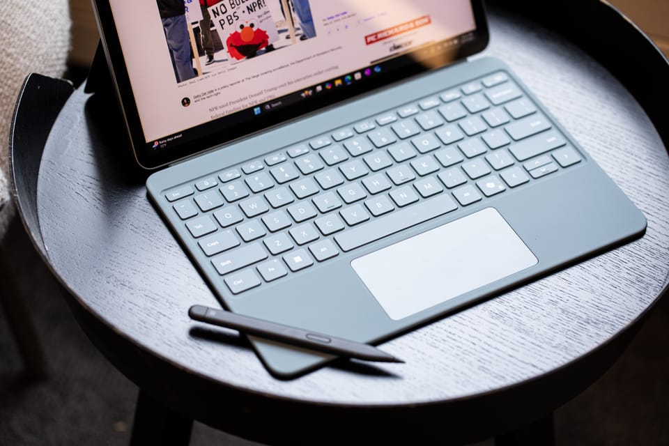 RAM krizi Microsoft Surface serisinin fiyatlarını 500 dolar artırdı