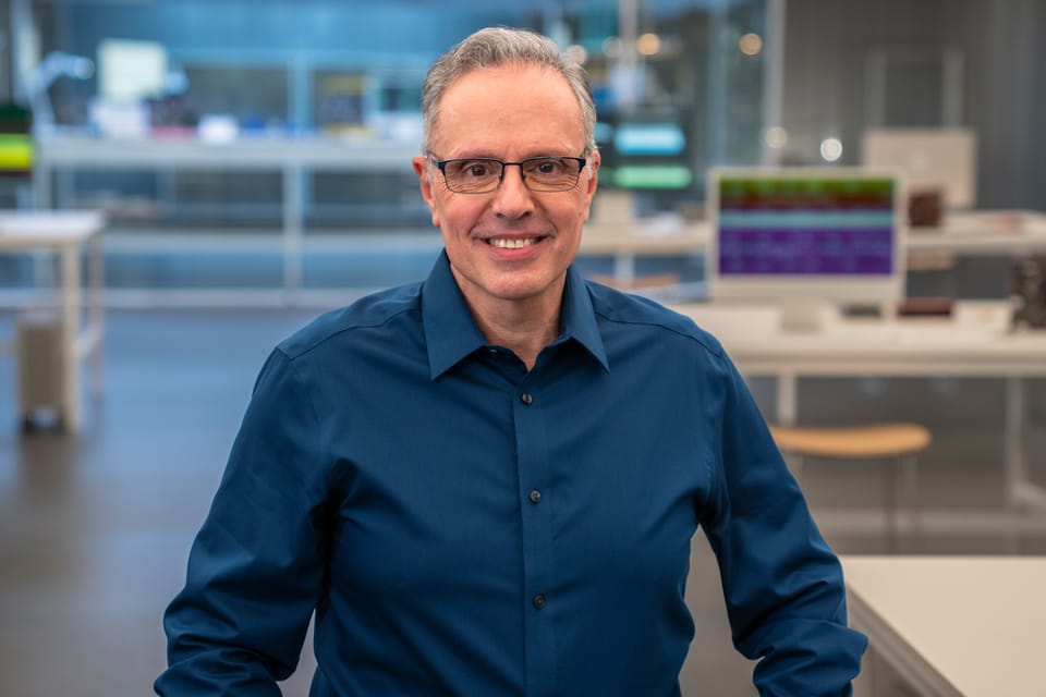 Apple, Johny Srouji'yi Yeni Baş Donanım Sorumlusu Olarak Atadı